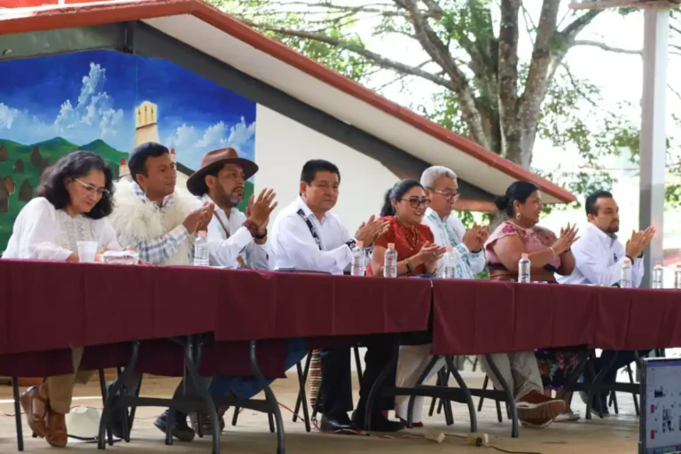 Consolida Chiapas liderazgo nacional en educación intercultural y fortalecimiento lingüístico