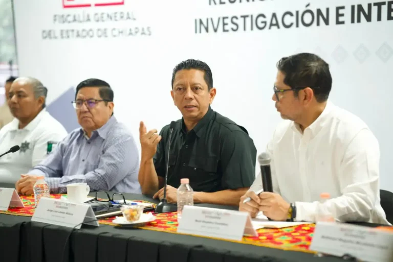 La única manera de mantenerse dentro de la FGE es dando resultados: FGE