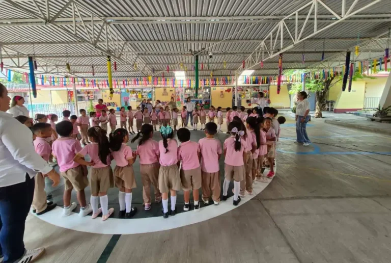 En Tuxtla Gutiérrez, FGE diserta pláticas de prevención