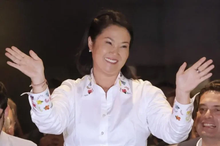 Keiko Fujimori es electa presidenta de Perú tras concluir escrutinio