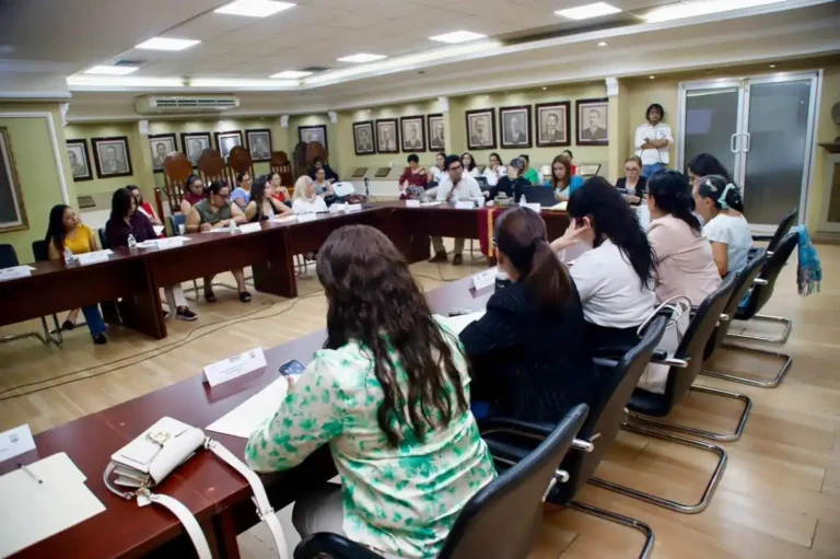 Trabajo interinstitucional a favor de la justicia y los derechos de las mujeres