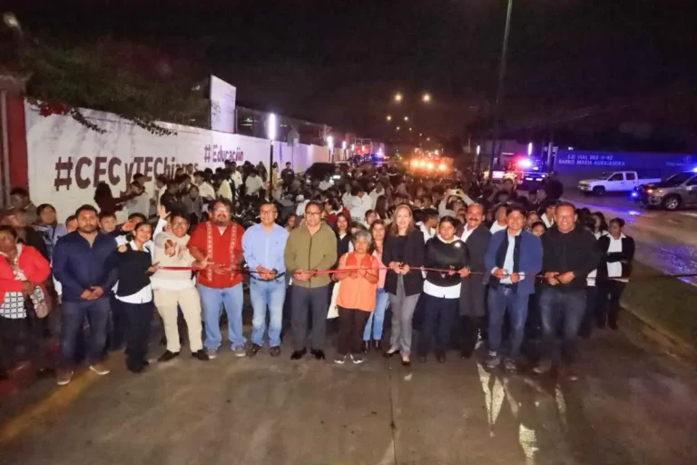 Fabiola Ricci inaugura alumbrado del Eje Vial 2