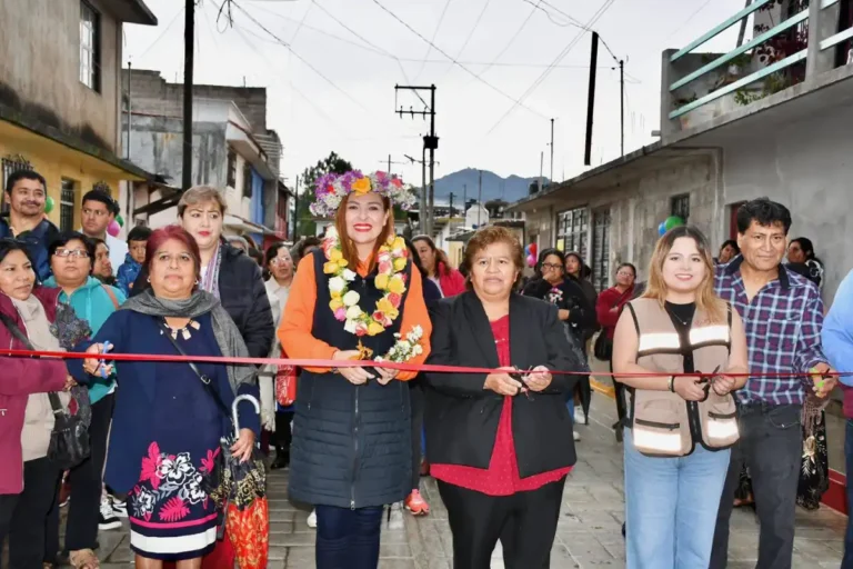 Gobierno Municipal fortalece infraestructura urbana con obra integral en Los Pinos