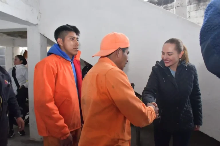 Fabiola Ricci reconoce la labor de trabajadores de Limpia Municipal
