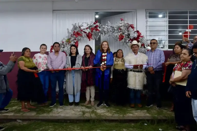Gobierno Municipal entrega comedor comunitario y módulos de baños en Soledad Los Ceresos