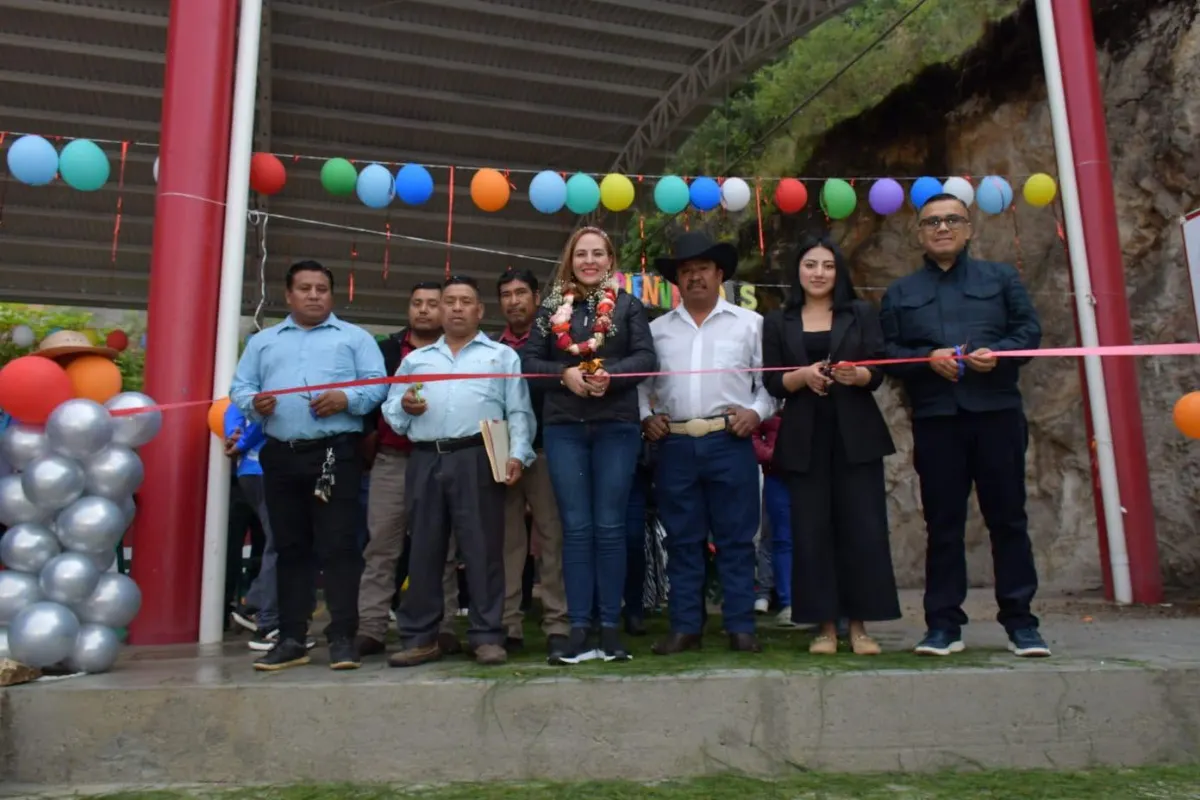 sclctechadolascomaleras060626