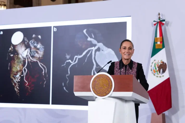 Estamos resarciendo los daños del neoliberalismo con salto tecnológico en el sector salud: Presidenta