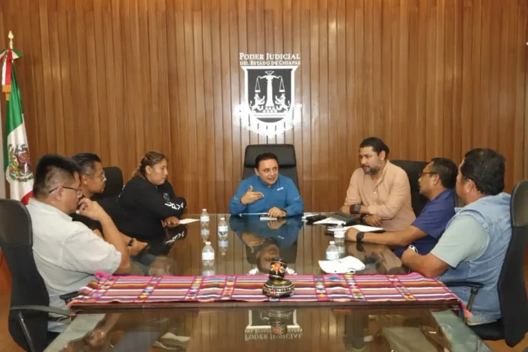 Moreno Guillén fortalece diálogo con las organizaciones sociales