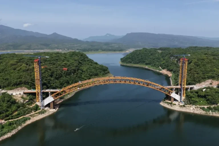 Puente Rizo de Oro en Chiapas registra avance de 91 por ciento