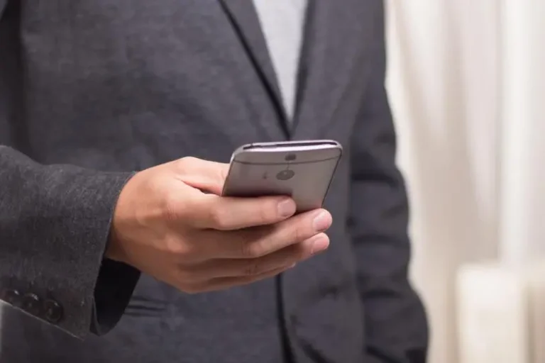 La herramienta gratuita para descubrir cuántos celulares están registrados a tu CURP
