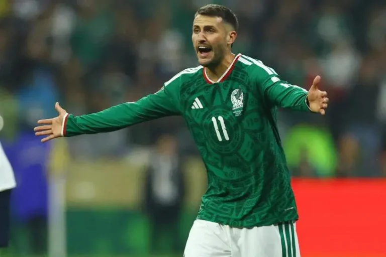 Santi Gimenez defiende a México por el Mundial: «No fue un fracaso»