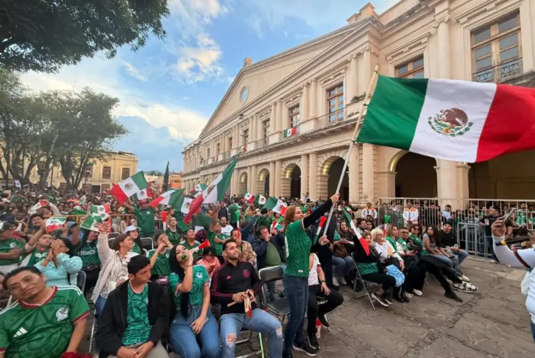 Partido de la Selección Mexicana reúne a miles de familias en el Fan Fest de San Cristóbal