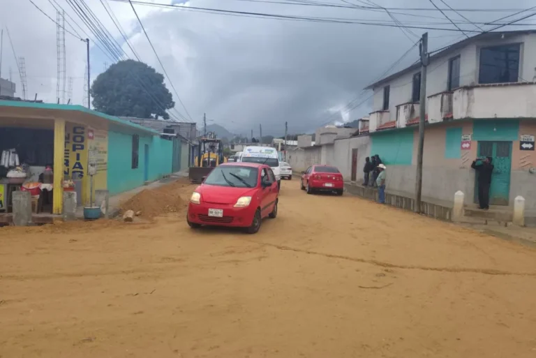 Rehabilitan calles en la Colonia Nueva Maravilla