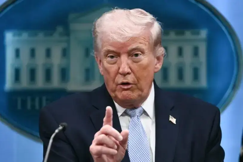 trumpambolero060726