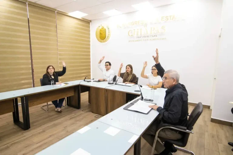 Convoca Comisión Permanente al Segundo Periodo Extraordinario de Sesiones