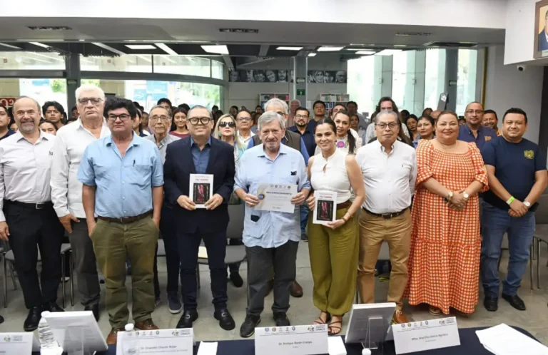 Presenta Enrique Barón Crespo “Paz y Guerra” durante la CIU UNACH 2026