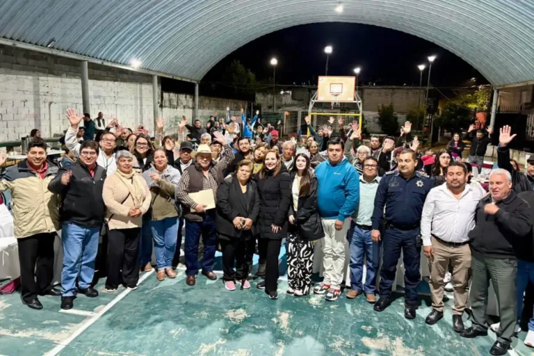 Reconocen representantes de 44 colonias el trabajo de la alcaldesa Fabiola Ricci