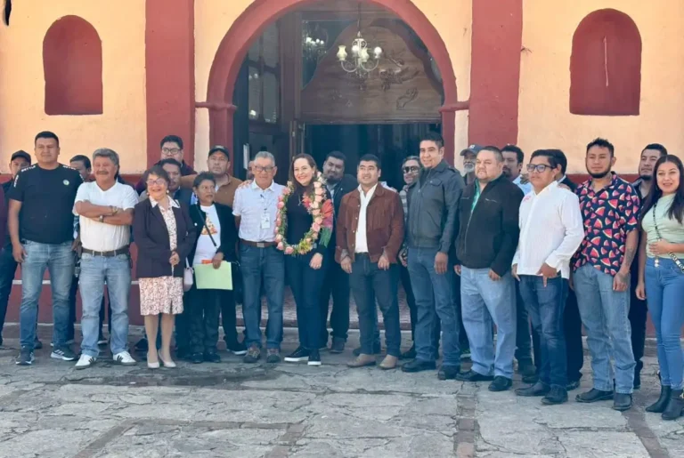 Cuxtitali fortalece sus tradiciones y estrecha coordinación con el Ayuntamiento de SCLC