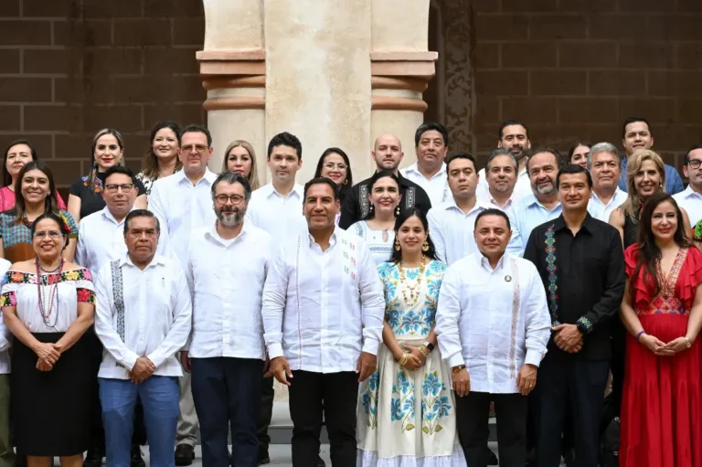 Eduardo Ramírez asiste al Cuarto Encuentro Regional de Institutos, Tribunales Electorales e INE