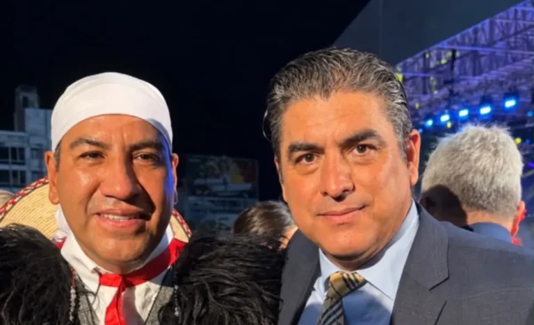 Cercanía que se construye: Pepe Garza acompañó al gobernador en el Grito de Independencia