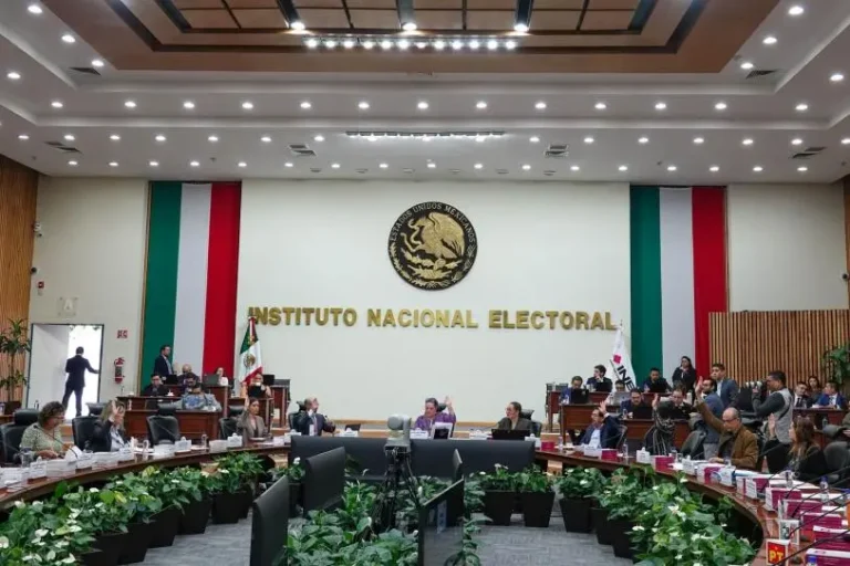 Proponen que partidos vigilen contrataciones del INE